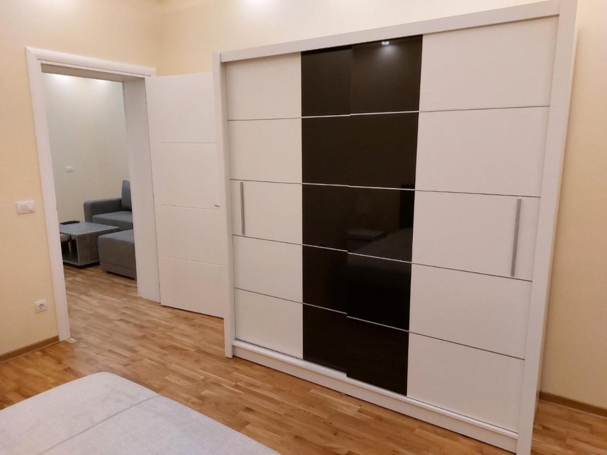 Jez Lägenhet Belgrad Exteriör bild